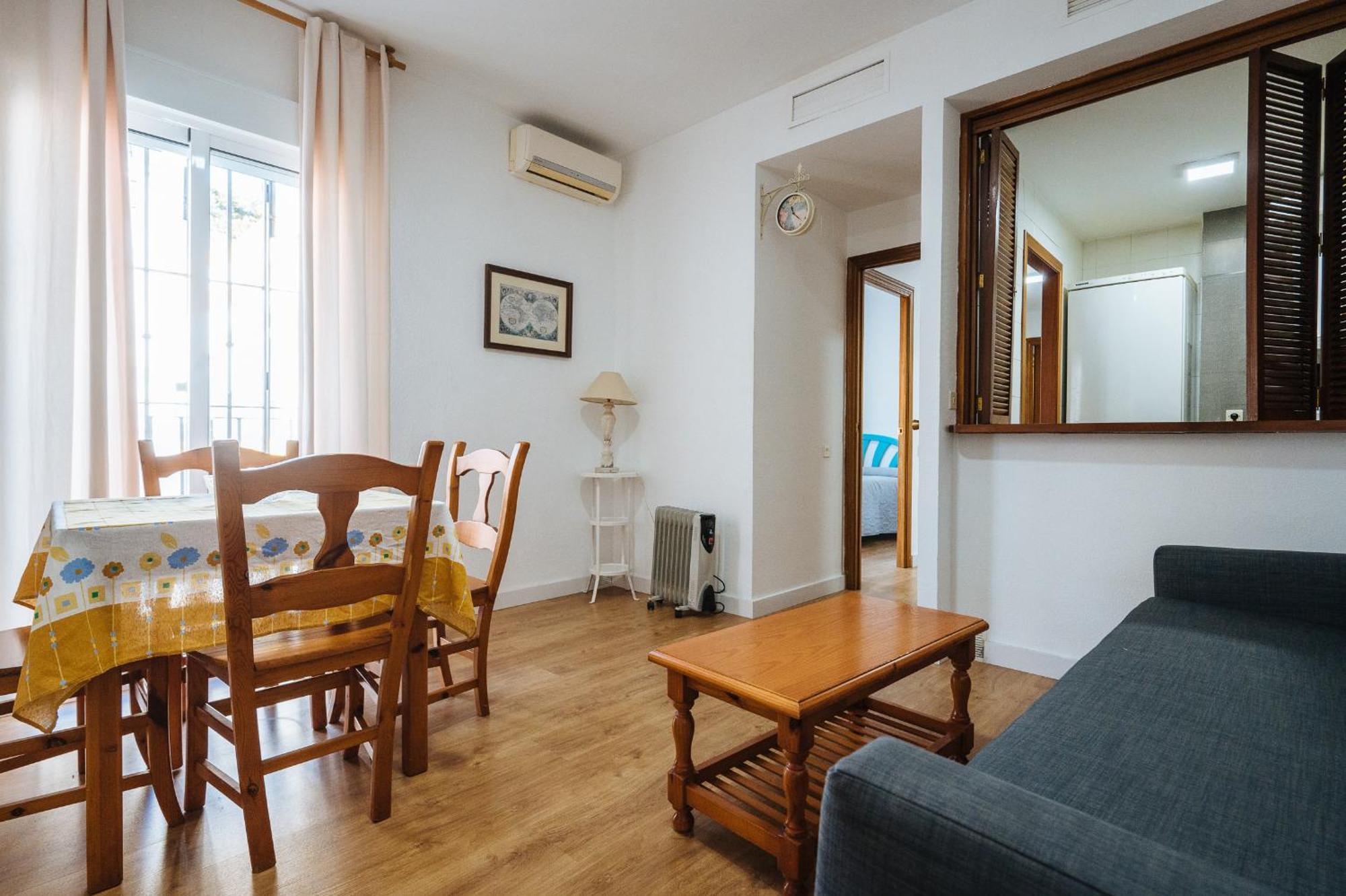 Pilsev Center Apartment Sevilla Buitenkant foto